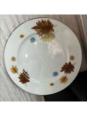 Brown Blue Flowers leaf plate and spoon vintage? Royalton China
